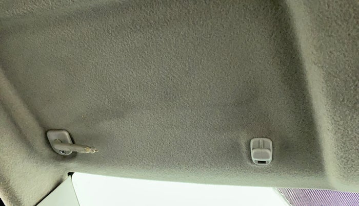 2011 Maruti Ritz VDI, Diesel, Manual, 95,919 km, Ceiling - Sun visor missing