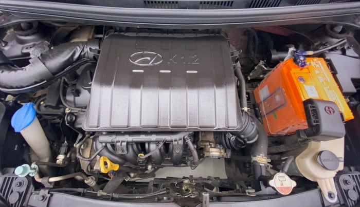 2015 Hyundai Grand i10 SPORTZ 1.2 KAPPA VTVT, Petrol, Manual, 13,011 km, Engine Bonet View