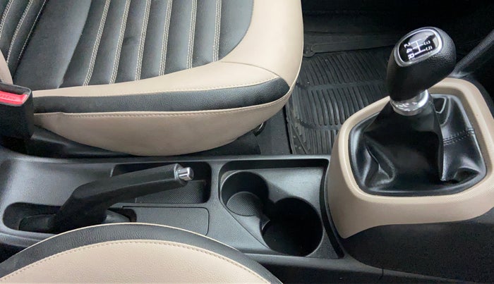 2015 Hyundai Grand i10 SPORTZ 1.2 KAPPA VTVT, Petrol, Manual, 13,011 km, Gear Lever