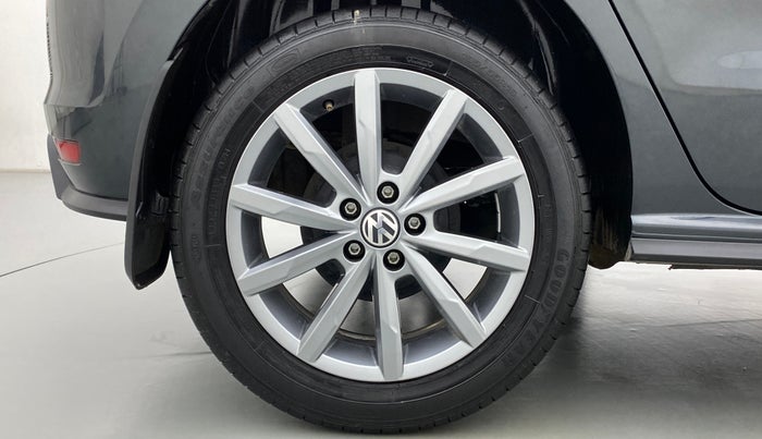 2021 Volkswagen Polo HIGH LINE PLUS 1.0, Petrol, Manual, 5,119 km, Right Rear Wheel