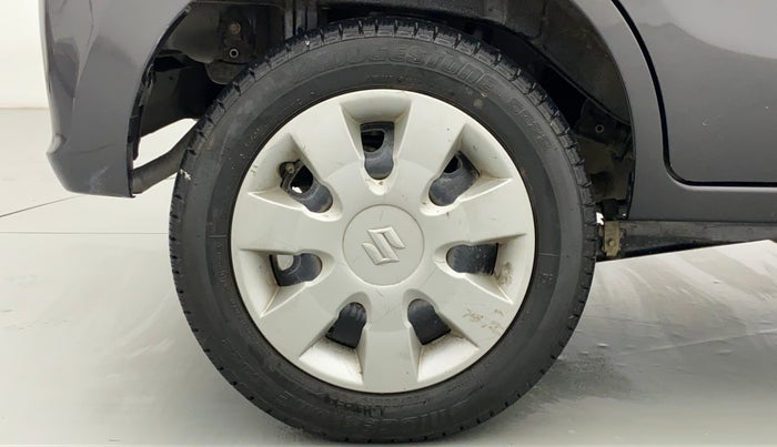 2017 Maruti Alto K10 VXI OPT, Petrol, Manual, 20,409 km, Right Rear Wheel