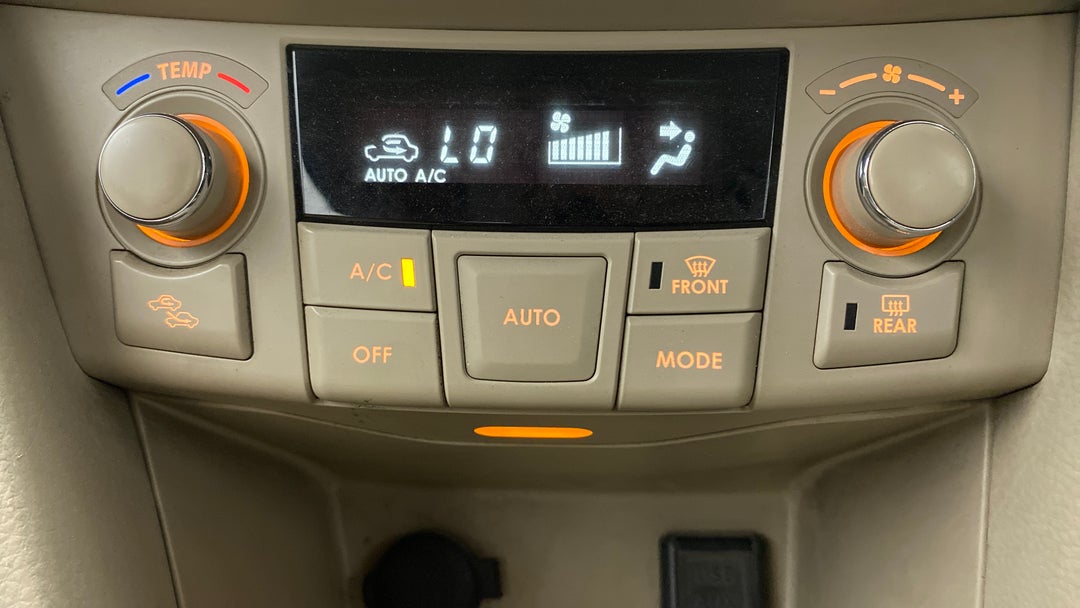 Automatic Climate Control 