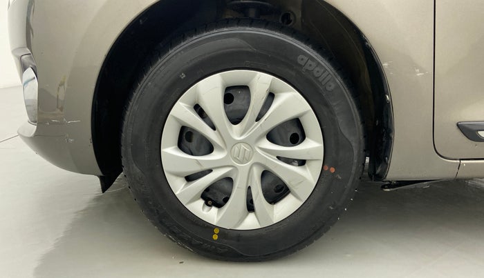 2019 Maruti Swift VXI D, Petrol, Manual, 19,136 km, Left Front Wheel