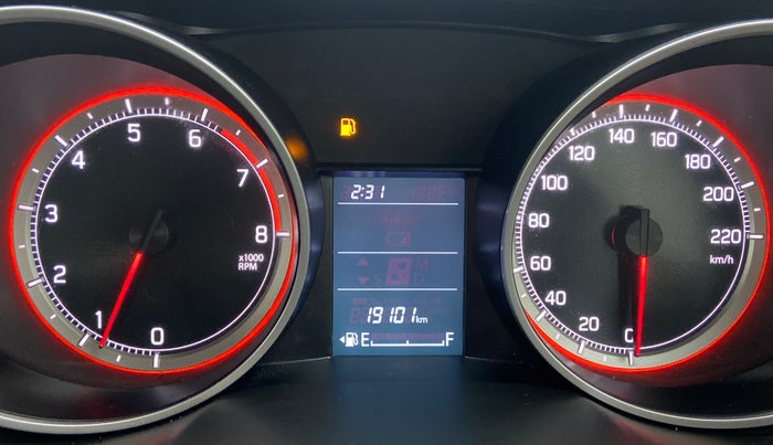 2019 Maruti Swift VXI D, Petrol, Manual, 19,136 km, Odometer Image