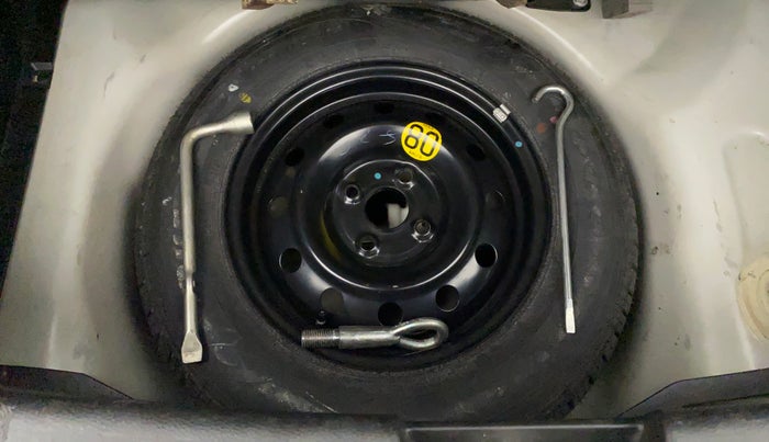 2015 Maruti Swift ZXI, Petrol, Manual, 56,476 km, Spare Tyre
