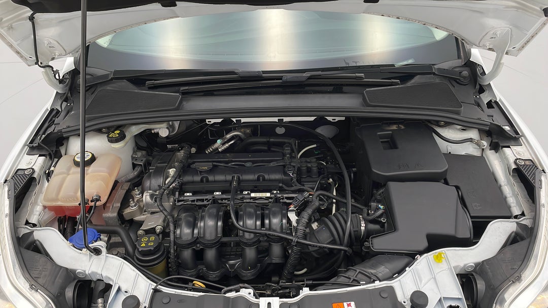 Open Bonnet (Engine)