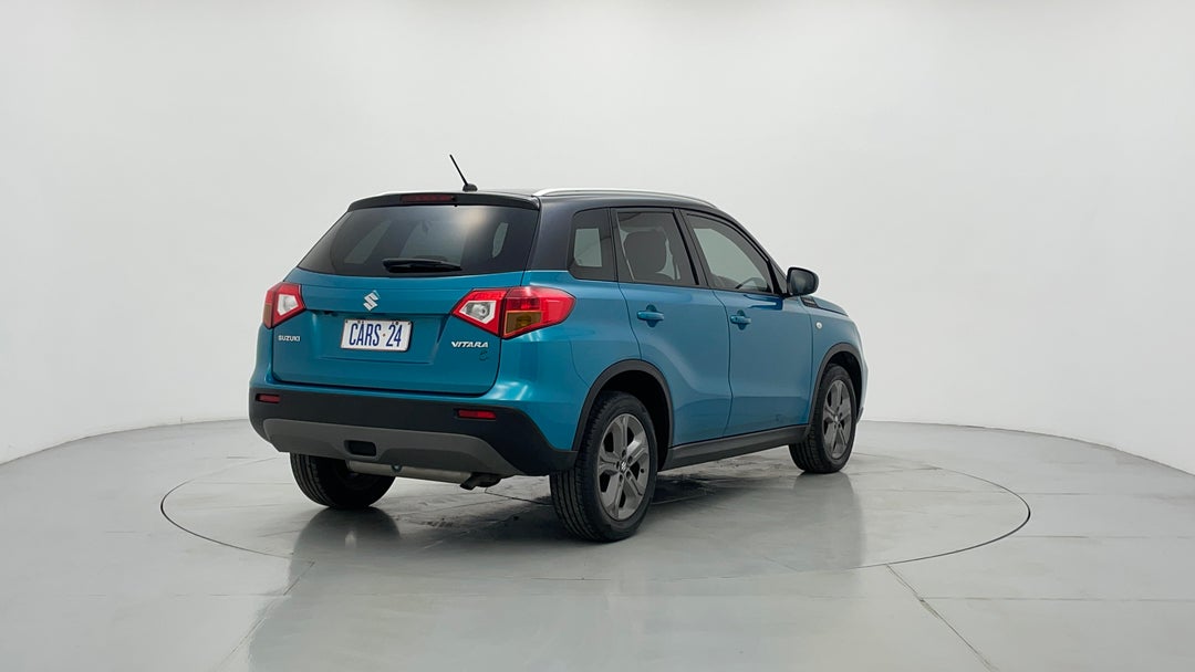 Right Back Diagonal (45- Degree) View