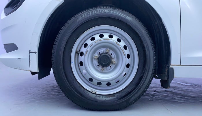 2020 Tata ALTROZ XE PETROL, Petrol, Manual, 16,701 km, Left Front Wheel