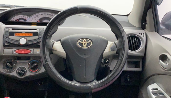 2011 Toyota Etios Liva V, Petrol, Manual, 79,431 km, Steering Wheel Close Up