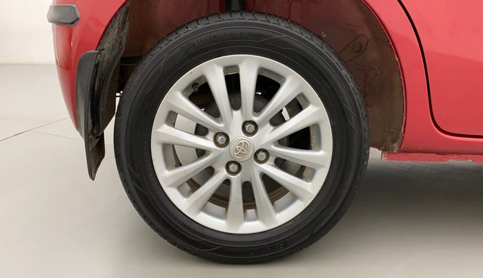 2011 Toyota Etios Liva V, Petrol, Manual, 79,431 km, Right Rear Wheel