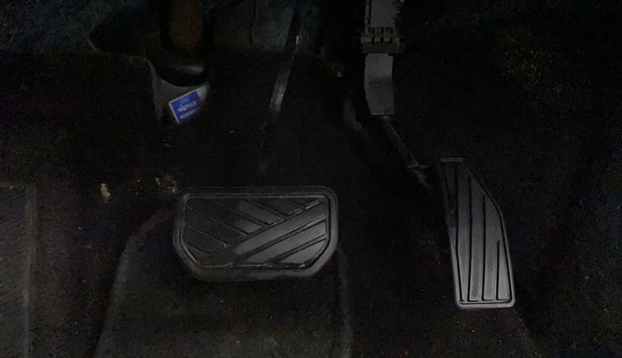 2017 Maruti Baleno ZETA CVT PETROL 1.2, Petrol, Automatic, 14,568 km, Pedals