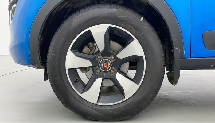 2018 Tata NEXON XZA+ 1.5, Diesel, Automatic, 70,104 km, Left Front Wheel