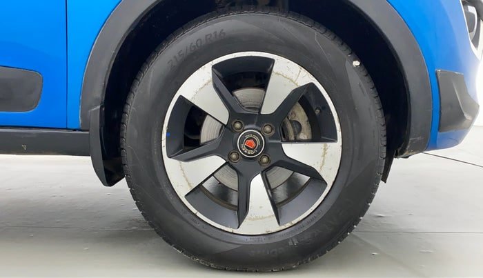 2018 Tata NEXON XZA+ 1.5, Diesel, Automatic, 70,104 km, Right Front Wheel
