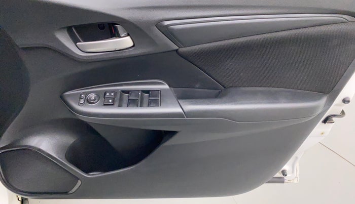2017 Honda WR-V 1.2L I-VTEC S MT, Petrol, Manual, 30,995 km, Driver Side Door Panels Control
