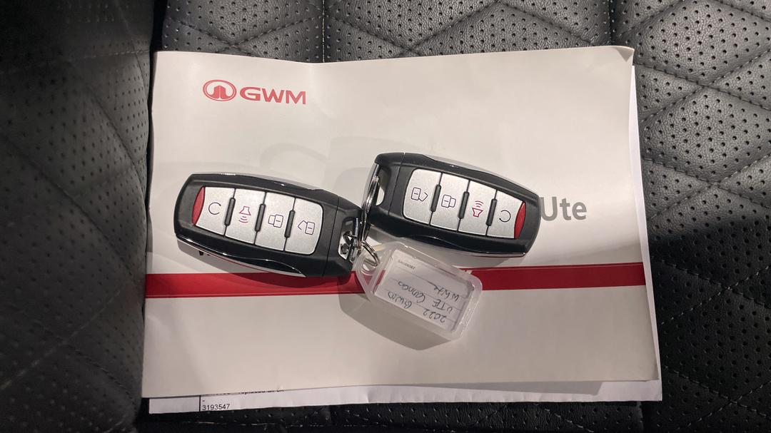 2022 GWM Ute Cannon-X (4x4), Automatic, 40071 km, Key Close-up