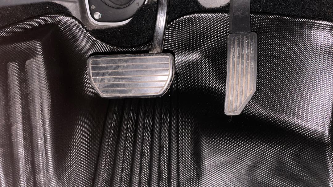 2022 GWM Ute Cannon-X (4x4), Automatic, 40071 km, Pedals and Footmat