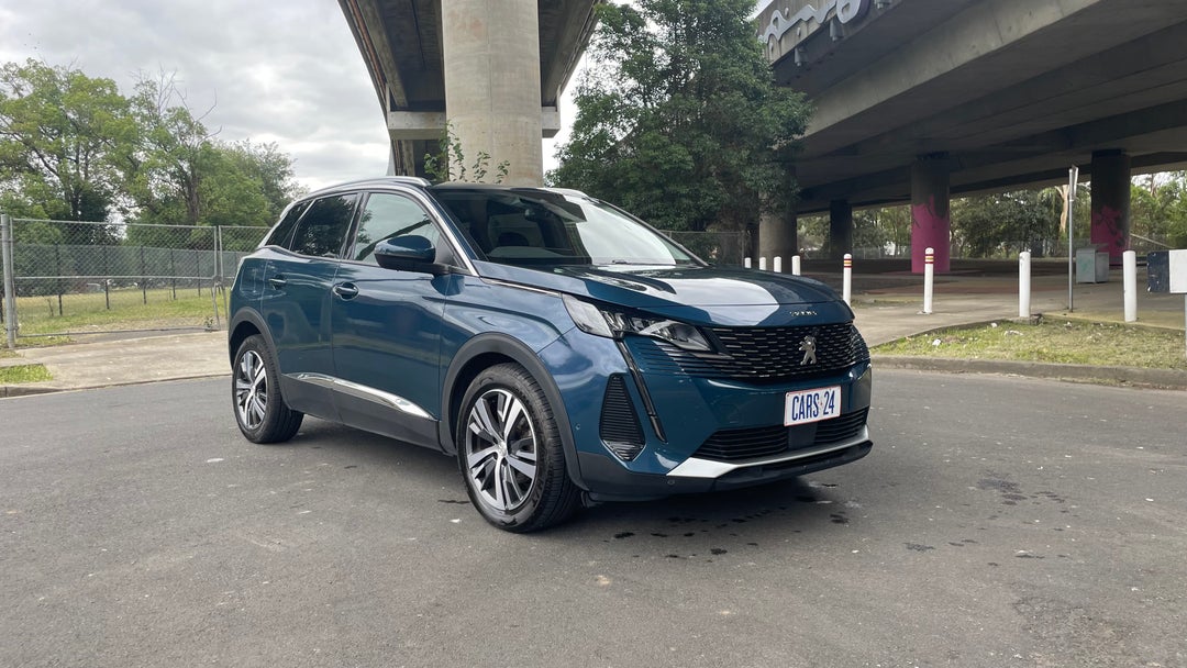 Right Front Diagonal (45- Degree) View