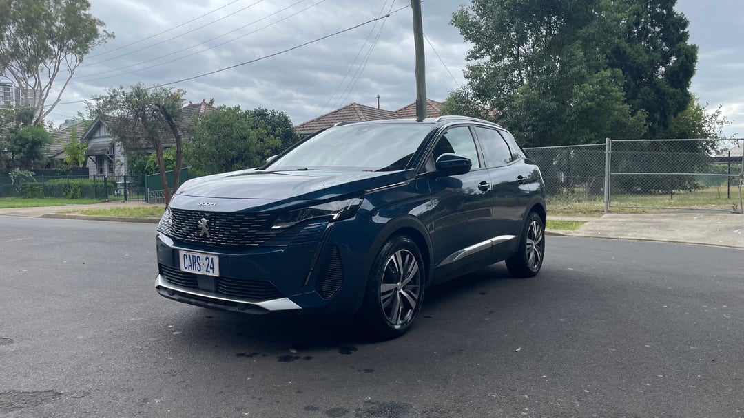 Left Front Diagonal (45- Degree) View