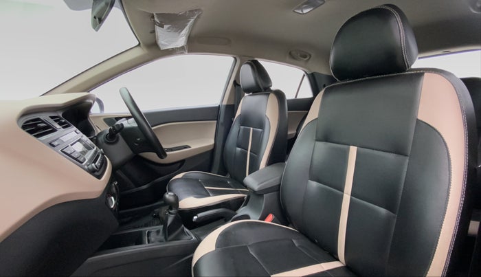 2017 Hyundai Elite i20 Magna Executive 1.2, Petrol, Manual, 23,821 km, Right Side Front Door Cabin