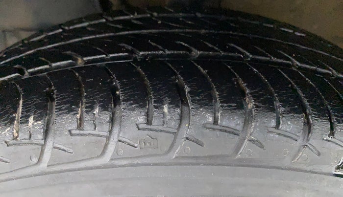 2019 Maruti New Wagon-R VXI 1.2L, Petrol, Manual, 23,734 km, Left Front Tyre Tread