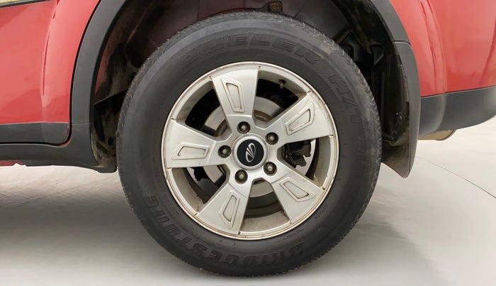2014 Mahindra XUV500 W8, Diesel, Manual, 82,262 km, Left Rear Wheel