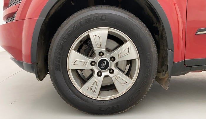 2014 Mahindra XUV500 W8, Diesel, Manual, 82,262 km, Left Front Wheel