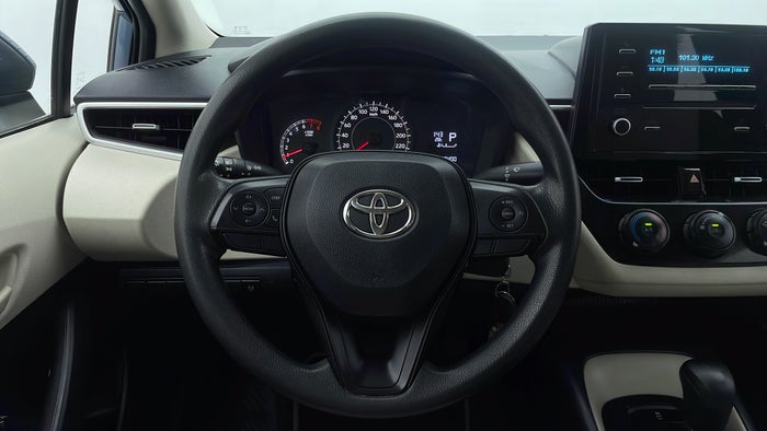 TOYOTA COROLLA-Steering Wheel Close-up