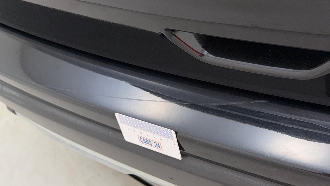 Bumper Rear Scratch
