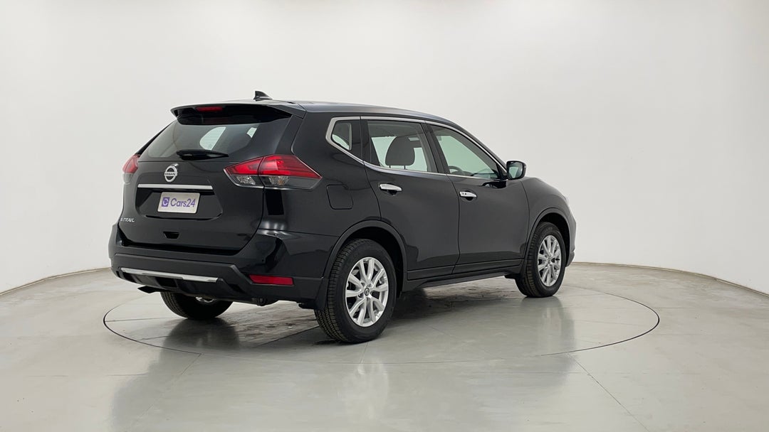 Right Back Diagonal (45- Degree) View