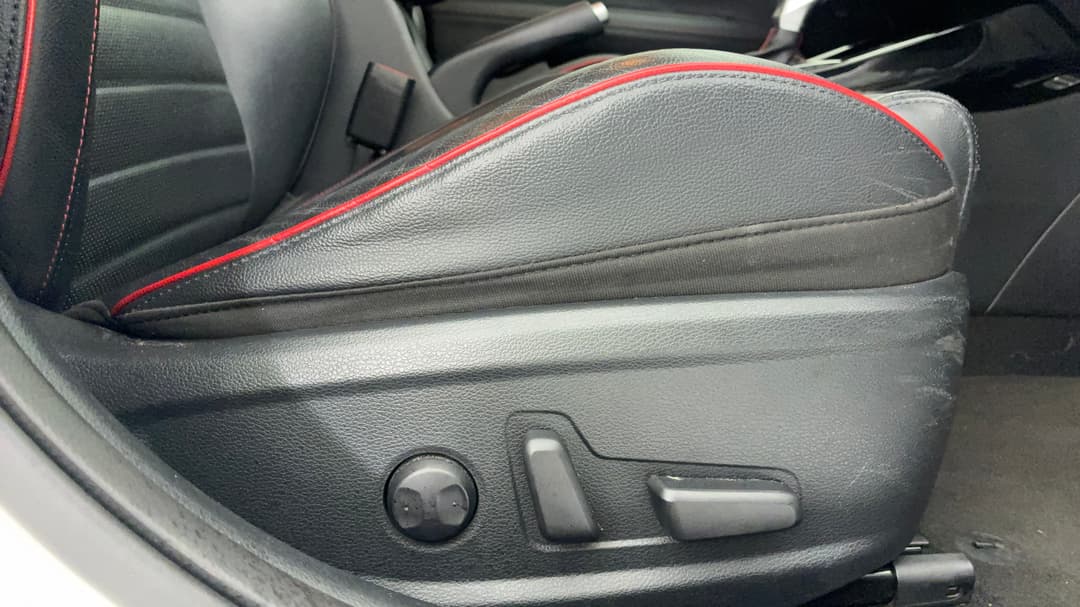 2019 Kia Cerato Gt Safety Pack, Automatic, 89936 km, Drivers Side Adjustment Panel