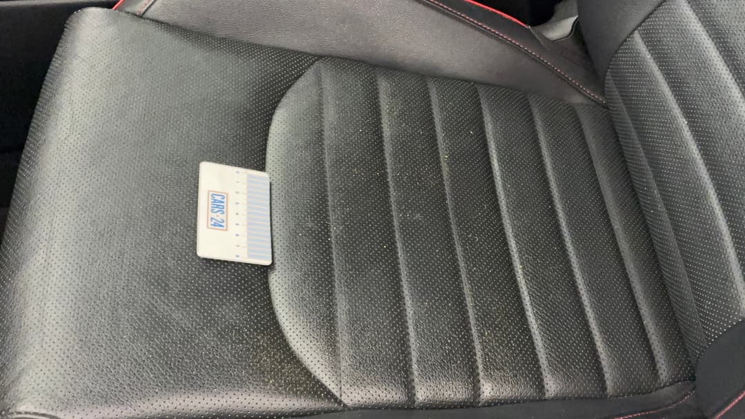 2019 Kia Cerato Gt Safety Pack, Automatic, 89936 km, Miscellaneous Interior Wear