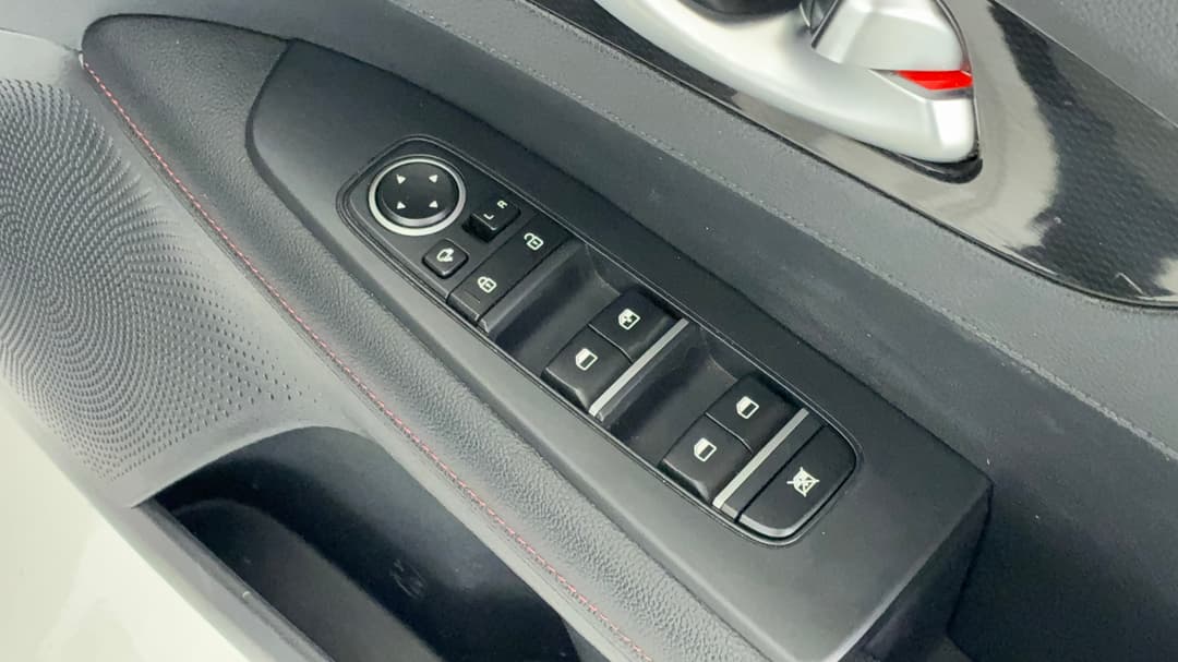 2019 Kia Cerato Gt Safety Pack, Automatic, 89936 km, Drivers Side Door Panel Controls