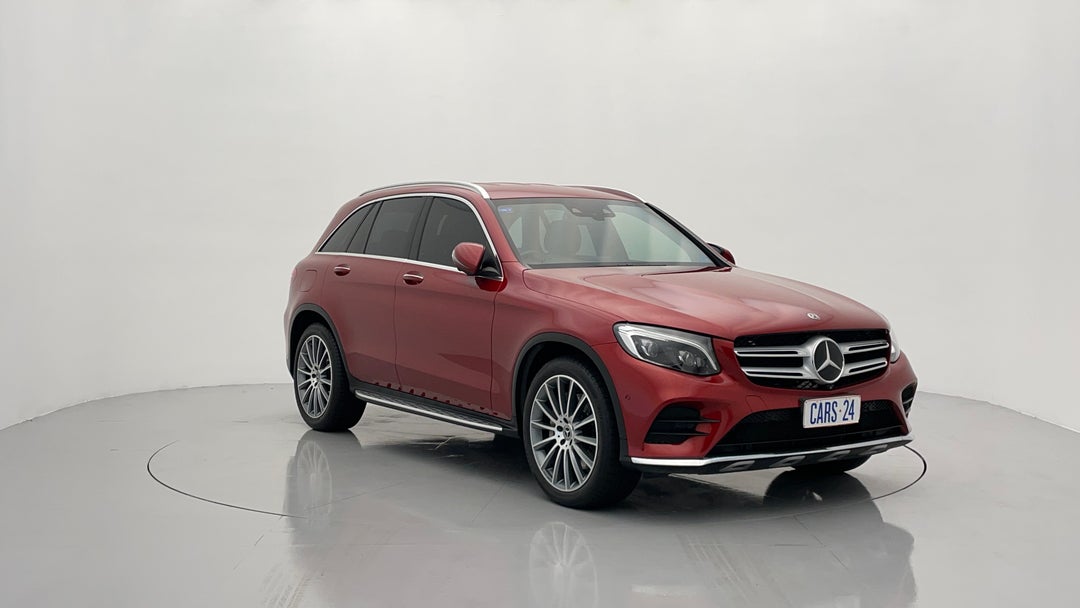 Right Front Diagonal (45- Degree) View