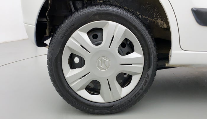 2016 Maruti Wagon R 1.0 VXI AMT, Petrol, Automatic, 9,604 km, Right Rear Wheel
