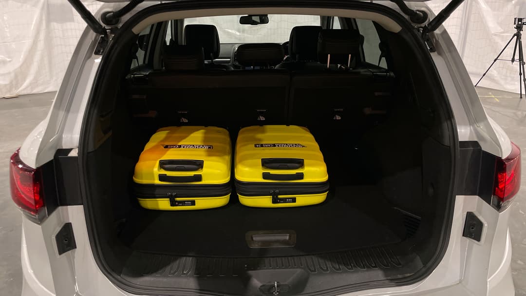 2023 Renault Koleos Zen (4x2), Automatic, 69050 km, Boot Inside View with Luggage