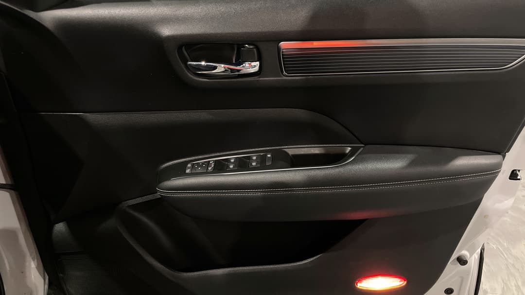 2023 Renault Koleos Zen (4x2), Automatic, 69050 km, Speaker View