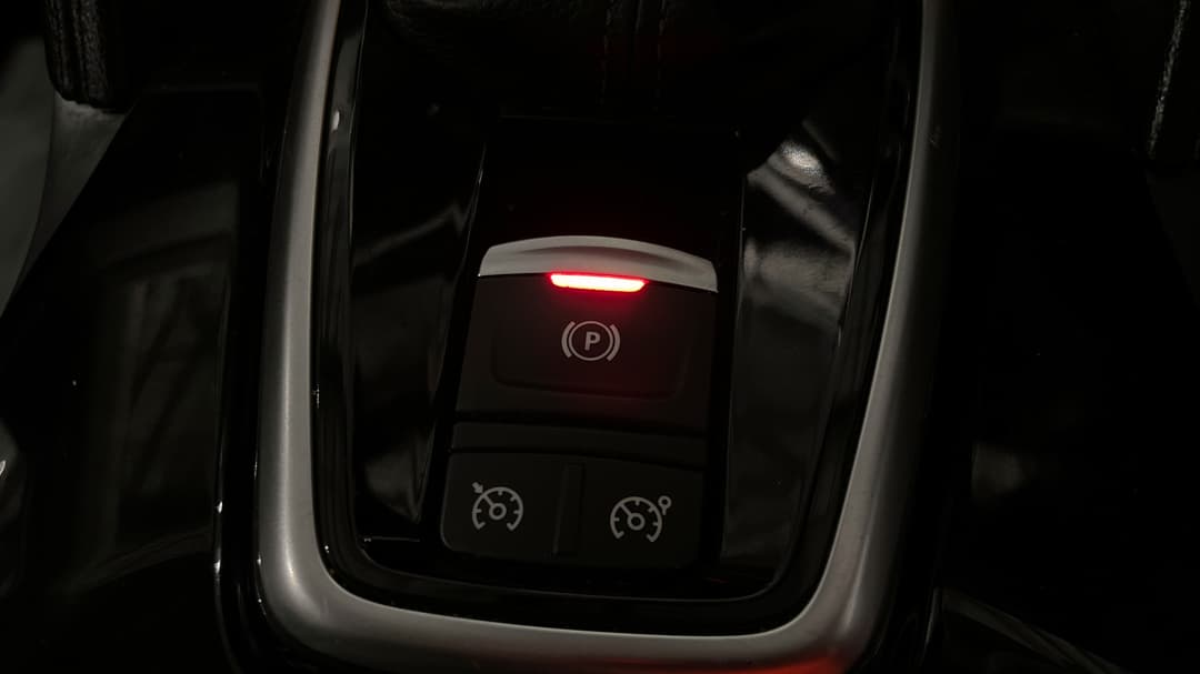 2023 Renault Koleos Zen (4x2), Automatic, 69050 km, Handbrake