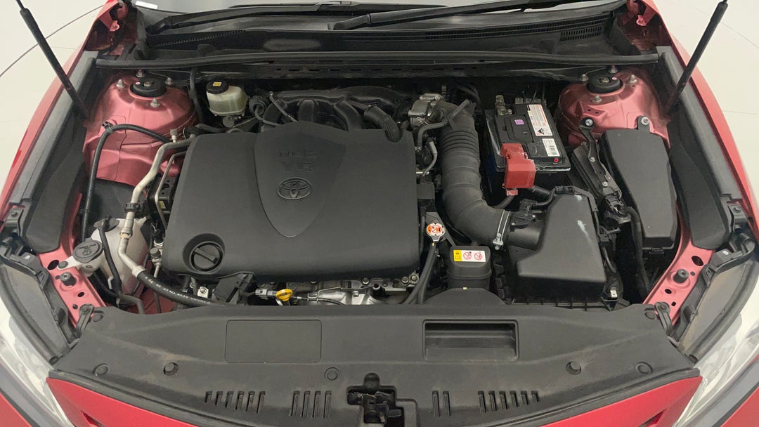 Open Bonnet (Engine)