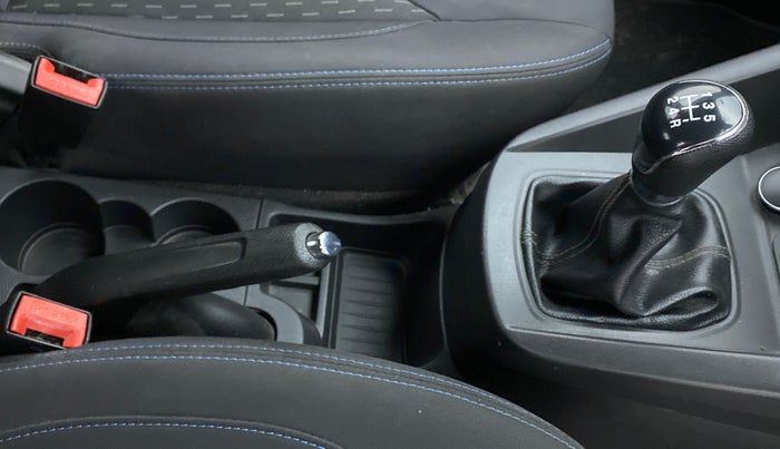 2019 Ford New Figo 1.2 TITANIUM BLU, Petrol, Manual, 38,943 km, Gear Lever