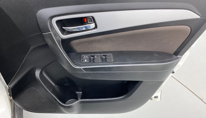 2021 Toyota URBAN CRUISER PREMIUM GRADE AT, Petrol, Automatic, 23,269 km, Driver Side Door Panels Control