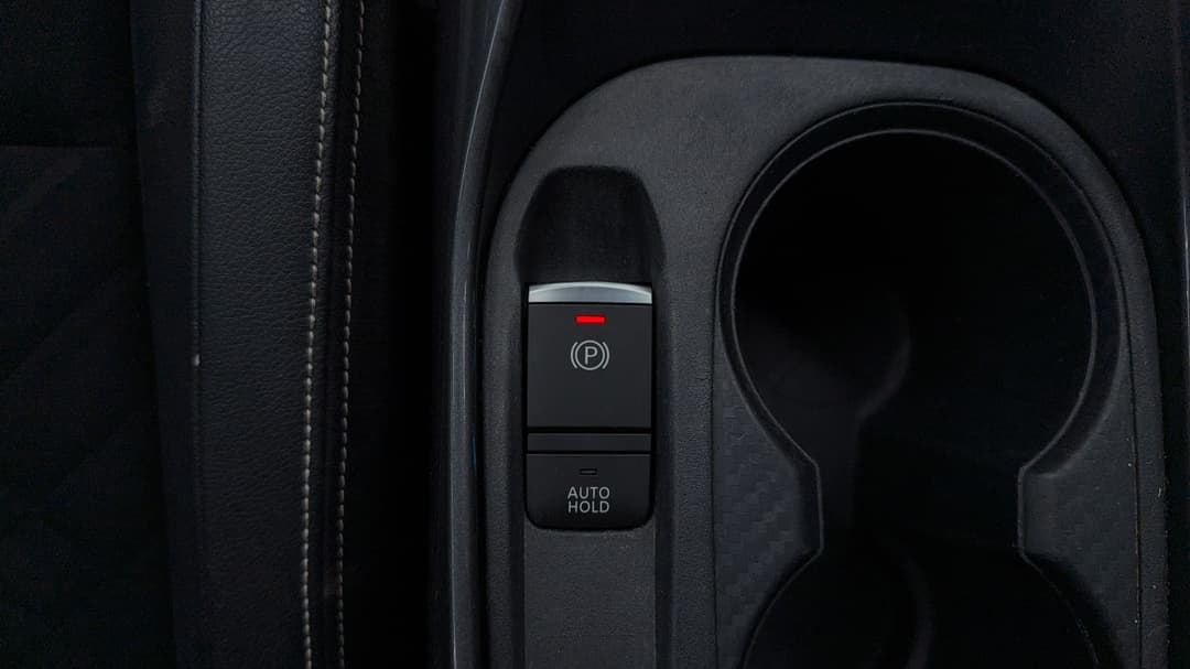 2021 Nissan Juke St-l, Automatic, 91258 km, Handbrake