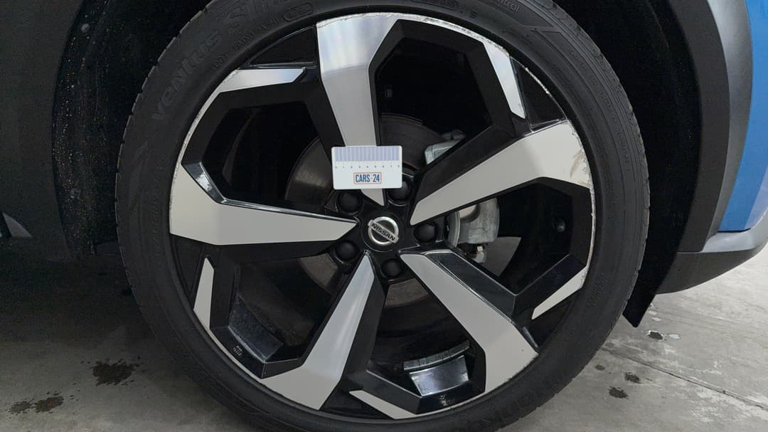 2021 Nissan Juke St-l, Automatic, 91258 km, Wheels Rim Front RHS Gutter Rash