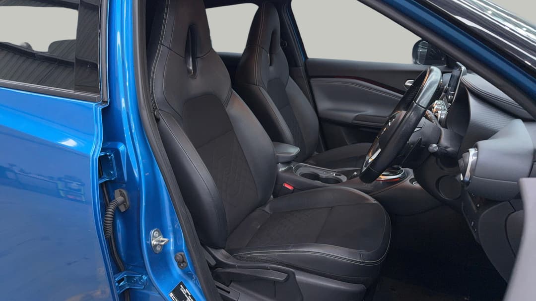 2021 Nissan Juke St-l, Automatic, 91258 km, Right Side Front Door Cabin View