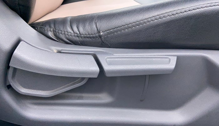 2019 Hyundai GRAND I10 NIOS Asta Petrol, Petrol, Manual, 33,518 km, Driver Side Adjustment Panel