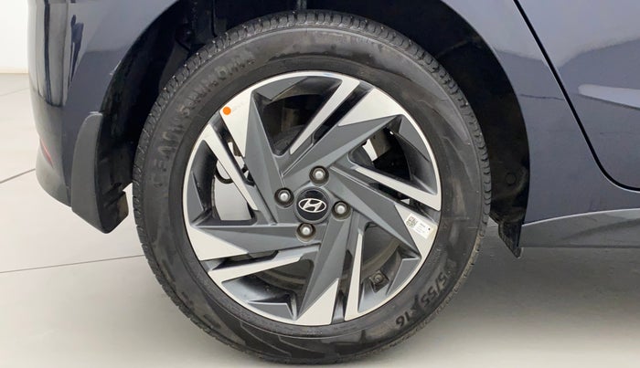 2021 Hyundai NEW I20 ASTA 1.2 MT, Petrol, Manual, 14,329 km, Right Rear Wheel
