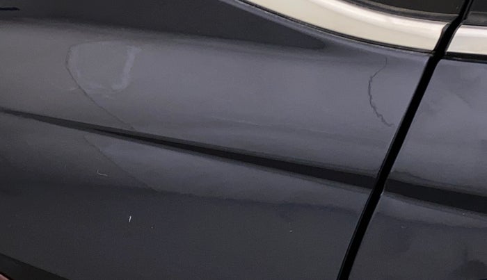 2021 Hyundai NEW I20 ASTA 1.2 MT, Petrol, Manual, 14,329 km, Right quarter panel - Minor scratches