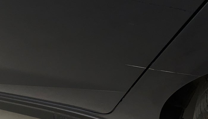 2021 Hyundai NEW I20 ASTA 1.2 MT, Petrol, Manual, 14,329 km, Left quarter panel - Minor scratches