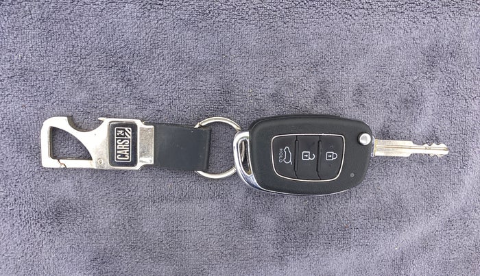 2015 Hyundai Elite i20 SPORTZ 1.2, Petrol, Manual, 86,497 km, Key Close Up