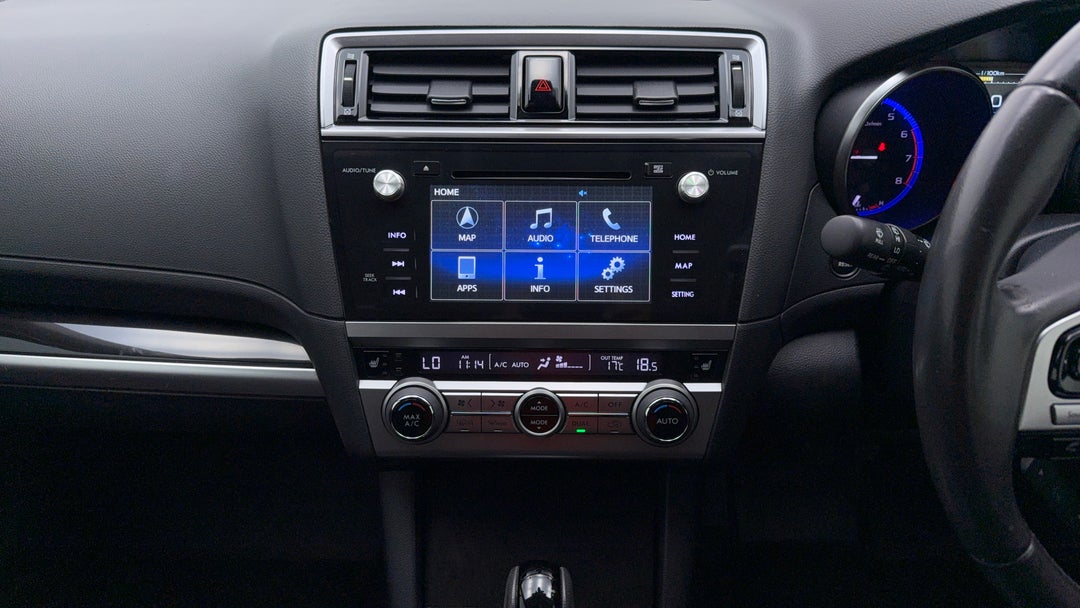 2016 Subaru Outback 2.5i Premium AWD, Automatic, 133453 km, Center Console