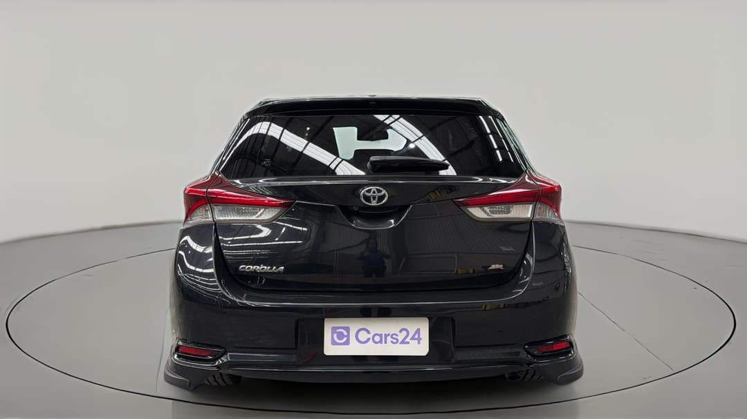 2017 Toyota Corolla Zr, Automatic, 122870 km, Back/Rear View